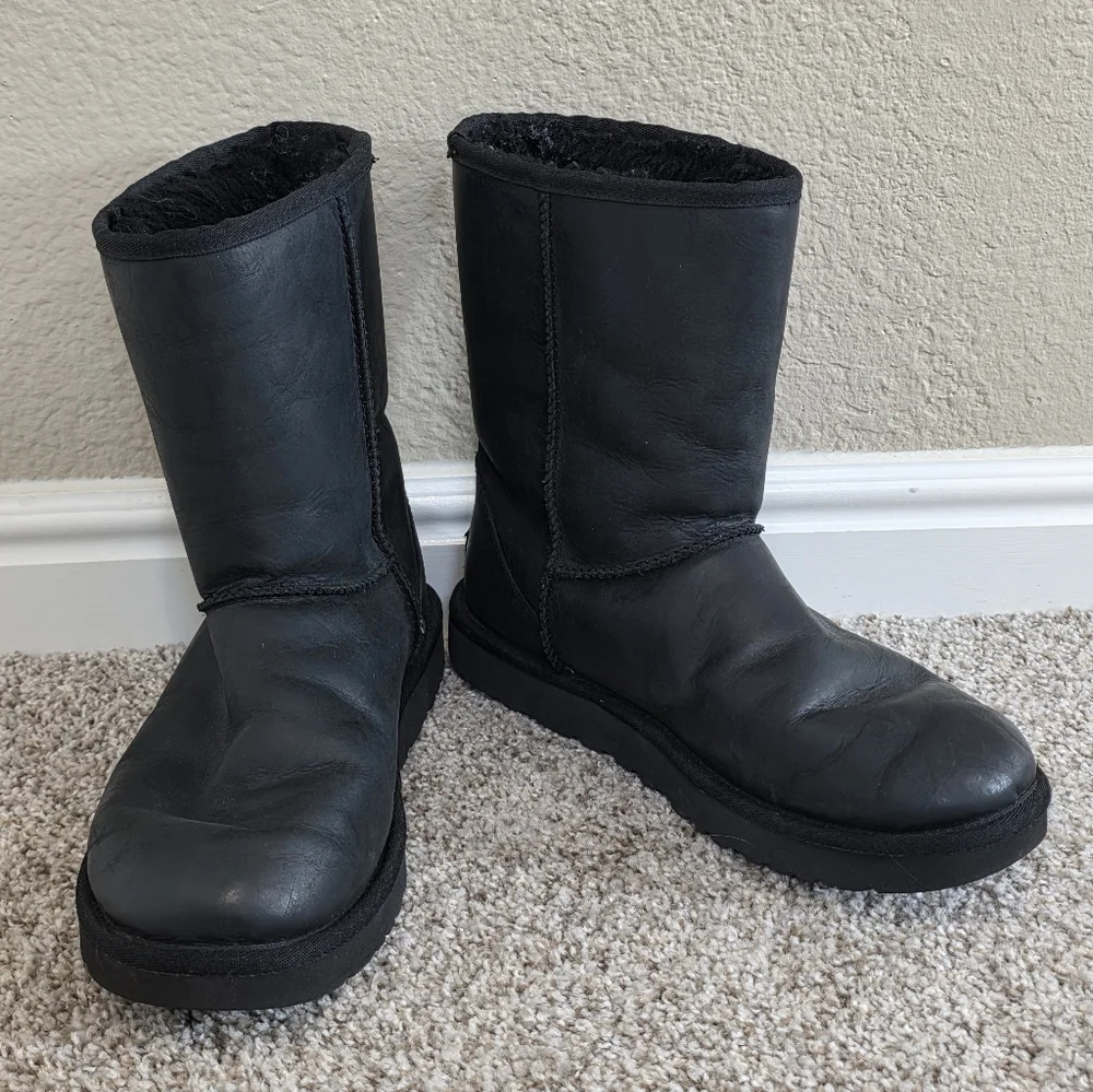 UGG Black Winter Boots - Picture 6 of 10